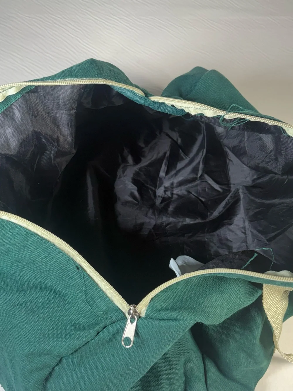 Attack On Titan Anime Gym Bag Green Duffle bag